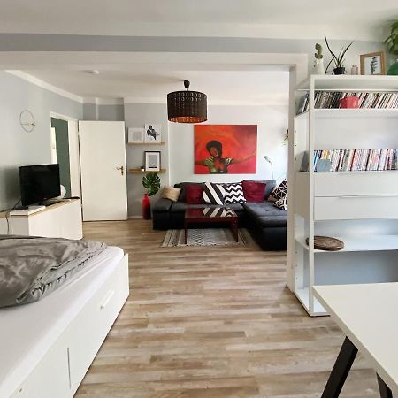 Praktische Wohnung In Hamburg Ottensen Nahe Der „Fabrik“ ภายนอก รูปภาพ